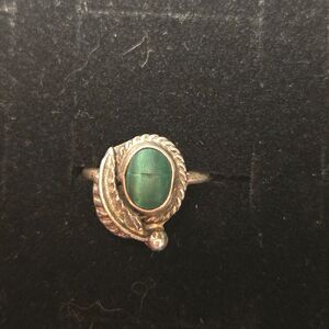 Vintage sterling silver ring sz 3.5